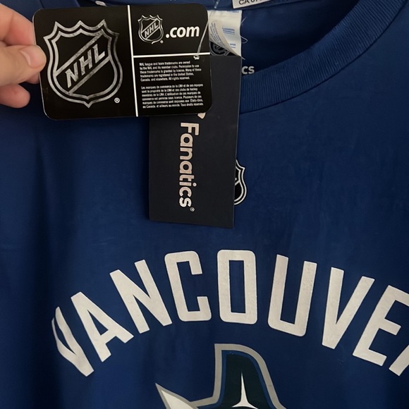 Fanatics - Men's Vancouver Canucks Boeser Tee, NWT - Picture 3 of 8